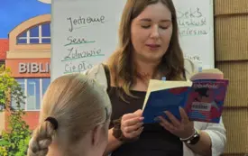 NA WŁASNY UŻYTEK. WARSZTATY PSYCHOLOGICZNE DLA DOROSŁYCH. PROJEKT "LUSTRO I OKNO Z REPORTAŻEM W WODZISŁAW ŚLĄSKI"