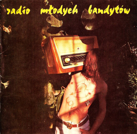 RÓŻE EUROPY - Radio młodych bandytów. Okładka płyty