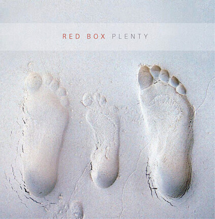 Zdjęcie do RED BOX - Plenty