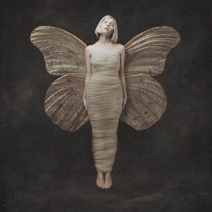 AURORA - All My Demons Greeting Me As A Friend. Okładka płyty