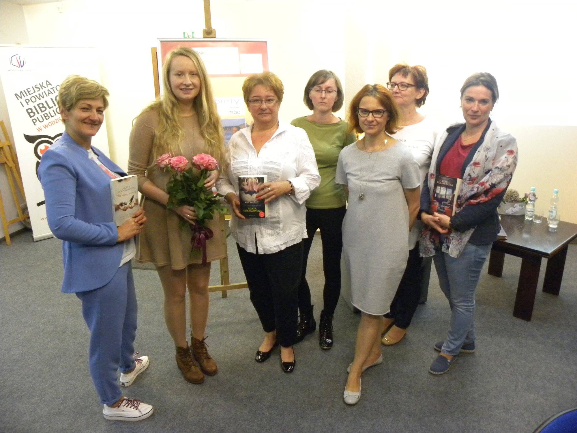 SPOTKANIE AUTORSKIE Z AGATĄ KOŁAKOWSKĄ