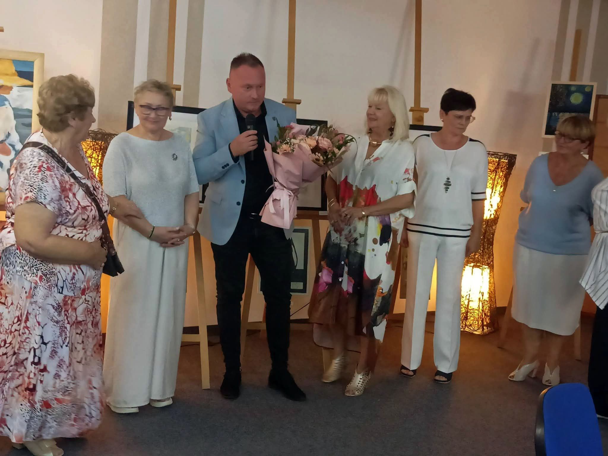 KLUB MALARSTWO I SZTUKA, WUTW. "OCZAMI WYOBRŹNI" WERNISAŻ WYSTAWY. GALERIA POD FIKUSEM