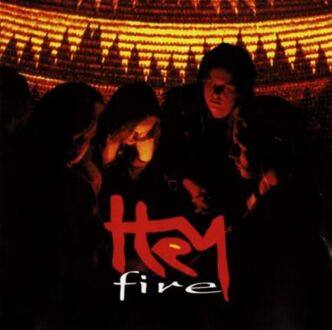 HEY - Fire. Okładka płyty