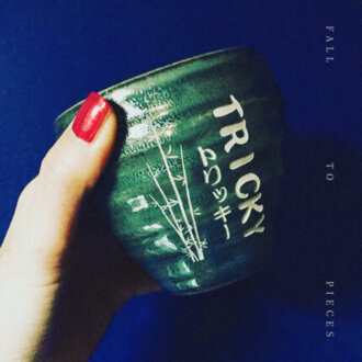 TRICKY - Fall To Pieces. Okładka płyty