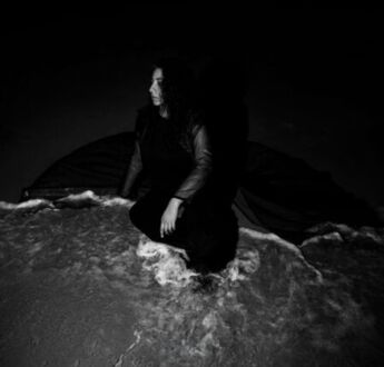 AFTAB AROOJ - Night Reign. Okładka płyty