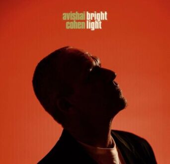 COHEN AVISHAI - Brightlight. Okładka płyty
